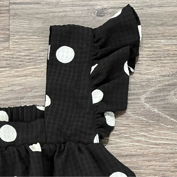 Scoop Women's Flutter Sleeve Black White Polka Dot Top with Tie Hem Size Large - Picture 3 of 9